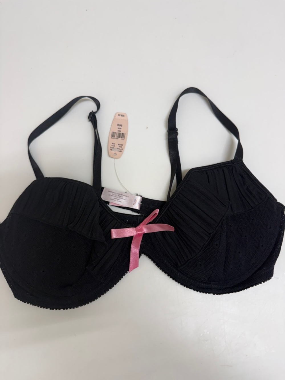 NWT Victoria’s Secret Black Underwire Bra with Pink Accent Bow